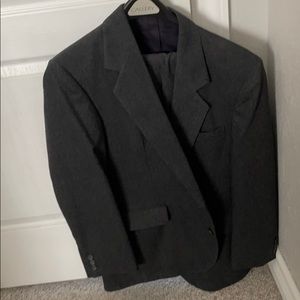 Men’s Suit! Barely worn!